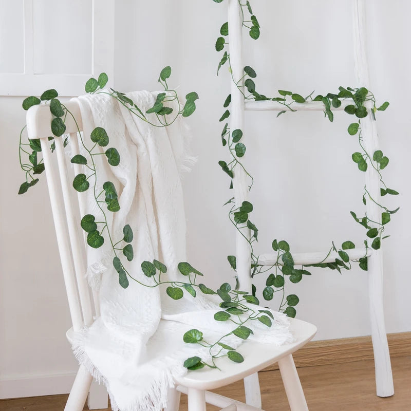 210cm Artificial Hanging Christmas Garland Vine with Green Leaves for Outdoor Home & Wedding Decor