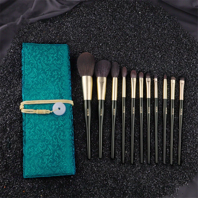 11Pcs Makeup Brush Set with Green Handle - Professional Cosmetic Tools