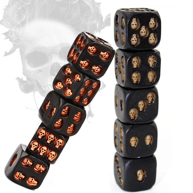 Resin Skull Dice Set - Halloween Board Game Decor & Desk Toy, 18mm, 5pcs