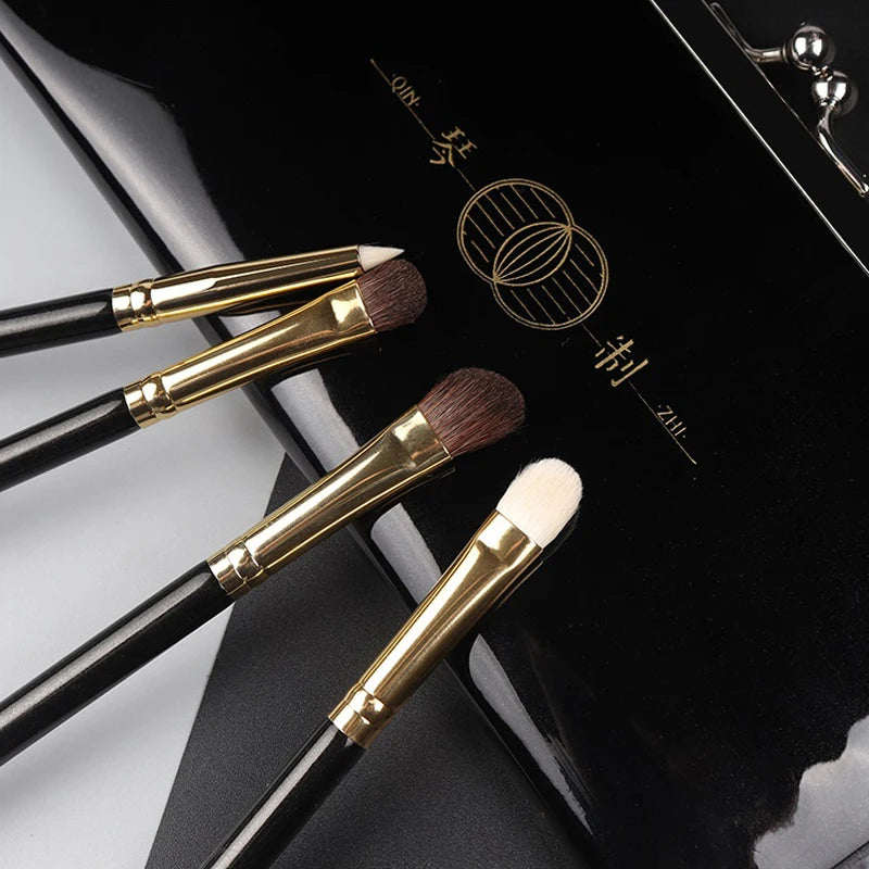 Professional Makeup Brush Set with Eye Shadow, Eyebrow & Blending Brushes