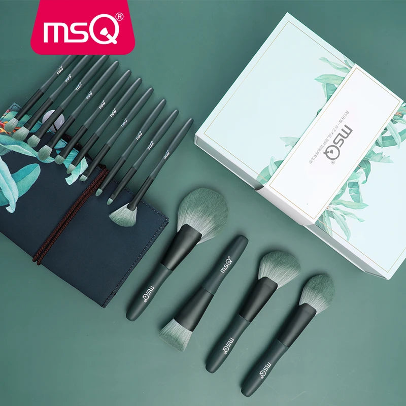 14-Piece Makeup Brush Set with Gift Box - Foundation, Eyeshadow, Blush & Fan Brushes