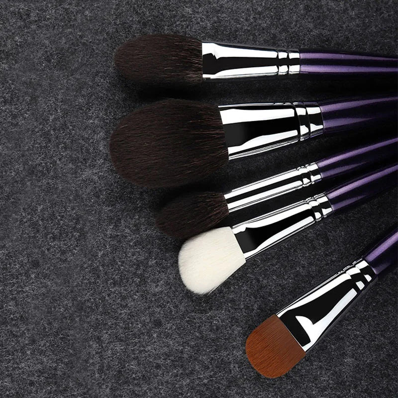 Professional Makeup Brush Set with Powder, Blush, Contour, Foundation & Highlighter Brushes