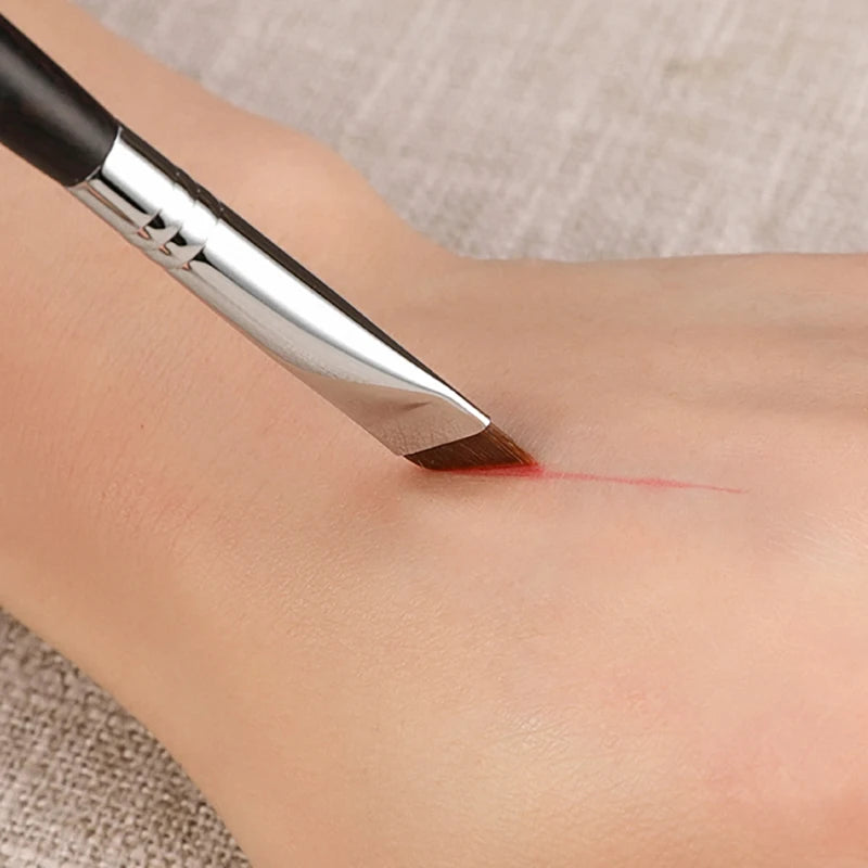 Large Angled Eyebrow Makeup Brush - Synthetic Fiber, Wooden Handle