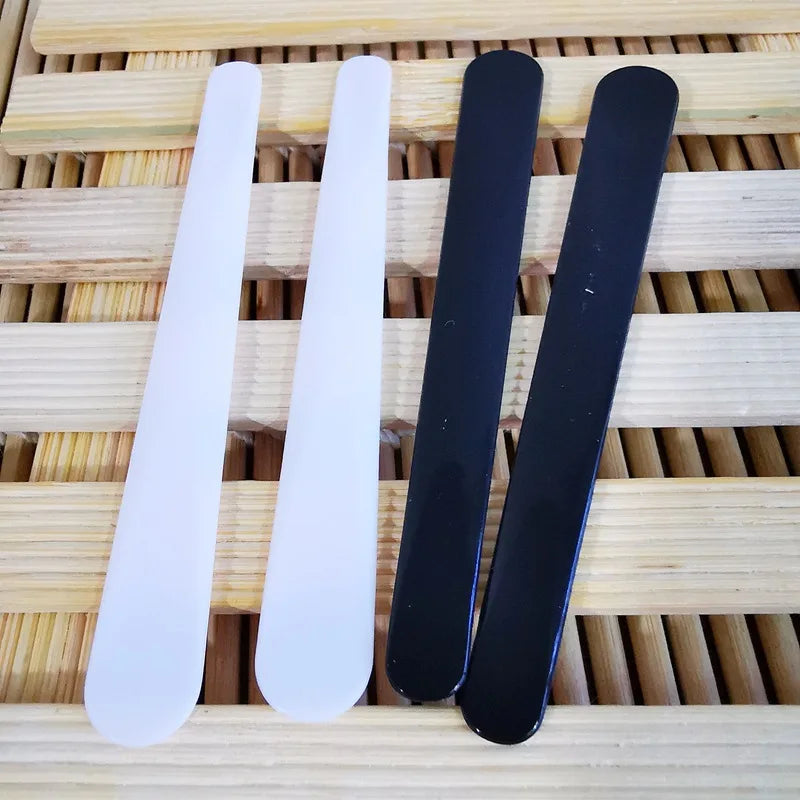 Disposable Cosmetic Spatula Set - Curved Makeup & Face Mask Scoops, 10 Pieces