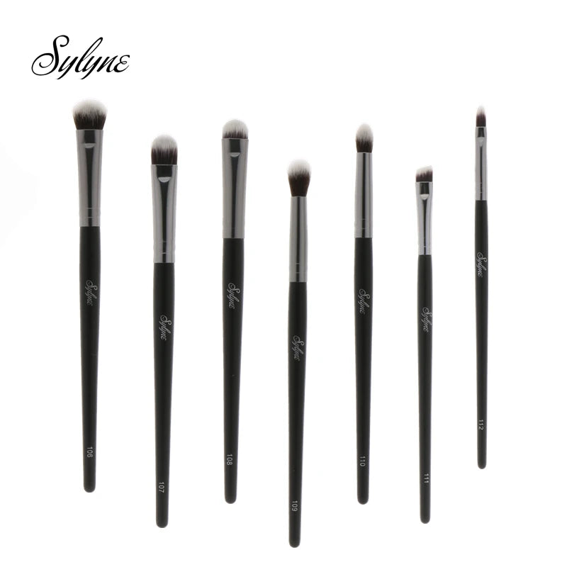 Eyeshadow Makeup Brush Kit with Eyebrow and Blending Brushes - Synthetic Hair, Multiple Handle Colors