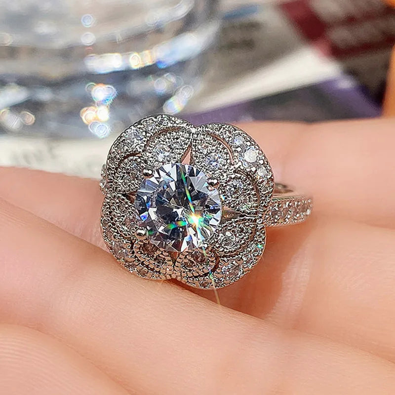 Elegant Flower-Shaped Wedding Ring for Women - Adjustable Size Jewelry Gift