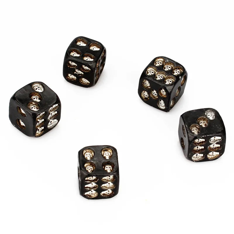 Resin Skull Dice Set - Halloween Board Game Decor & Desk Toy, 18mm, 5pcs