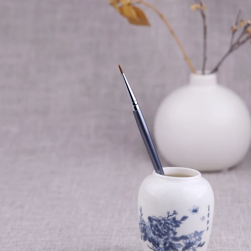 Precision Ultra-Fine Eyeliner Brush - Synthetic Hair for Makeup & Detailing