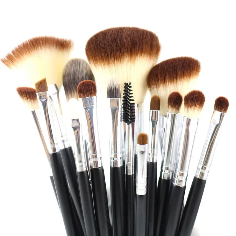 Professional Makeup Brush Set with 15 Brushes for Face Eye Contour Blush