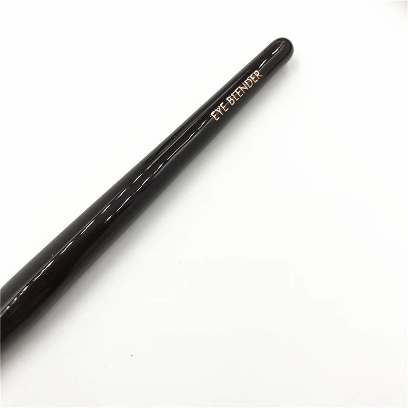 Eye Blender Brush with Soft Squirrel and Goat Hair - Makeup Brushes for Eyeshadow Blending