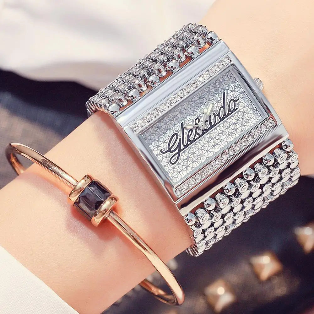 Analog Casual Women's Quartz Watch with Gold or Silver Finish