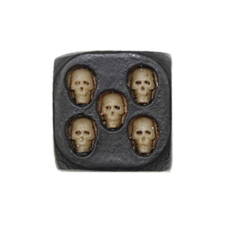 Resin Skull Dice Set - Halloween Board Game Decor & Desk Toy, 18mm, 5pcs