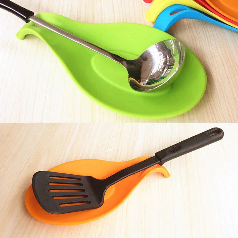 Silicone Spoon Insulation Mat Heat Resistant Coaster Tray Kitchen Tool