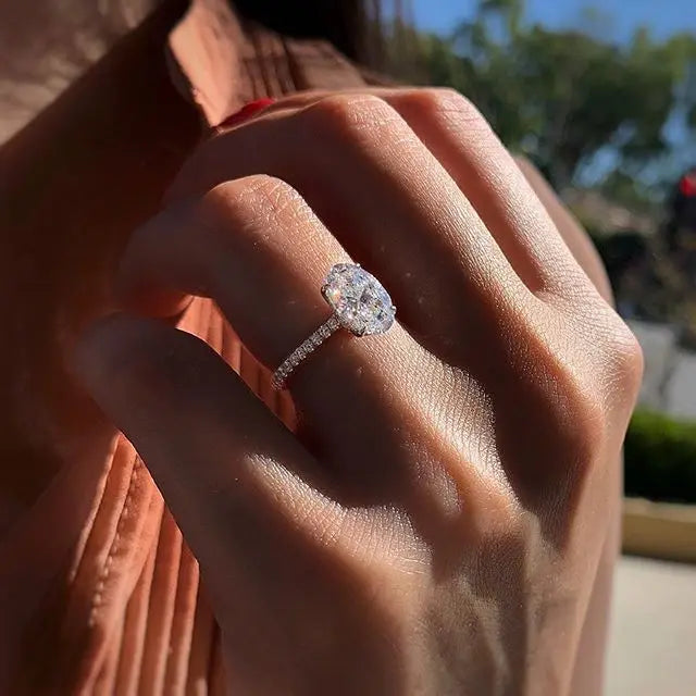 Oval CZ Ring Band - Dazzling Four-Prong Wedding Anniversary Gift for Wife & Girlfriend