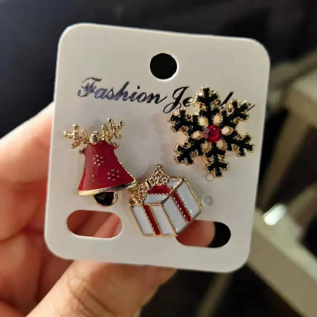 Christmas Brooch Badge Set for Women Snowman Deer Snowflake Holiday Jewelry