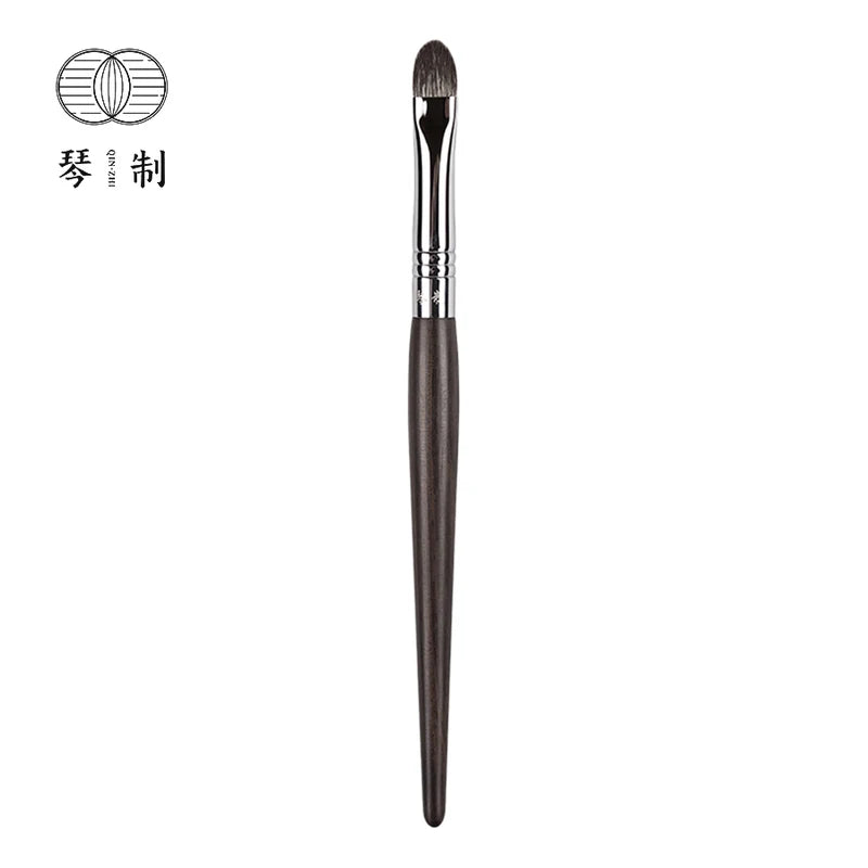 Heart-Shaped Eye Shadow Brush - Natural Lynx Hair Makeup Tool