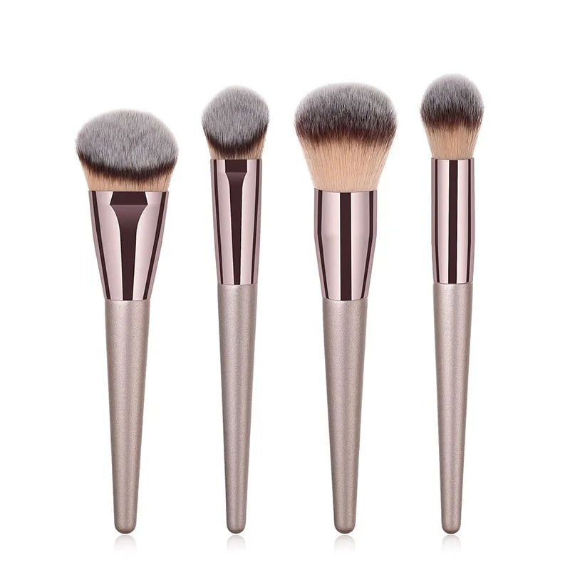 Hot Champagne Makeup Brush Set for Women – Foundation, Powder, Blush & Eyeshadow Tools