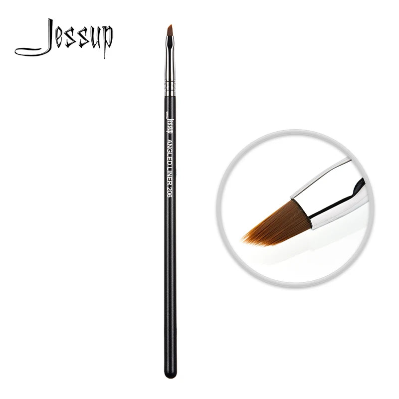 Angled Eyeliner Brush for Winged Makeup - Soft Fiber Cosmetic Tool