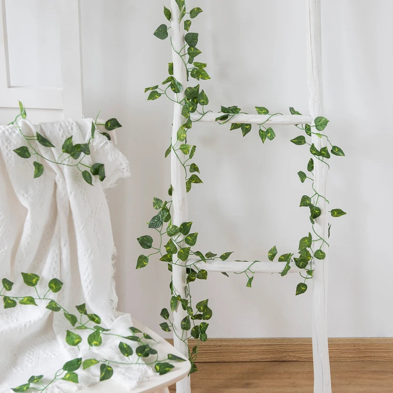 210cm Artificial Hanging Christmas Garland Vine with Green Leaves for Outdoor Home & Wedding Decor