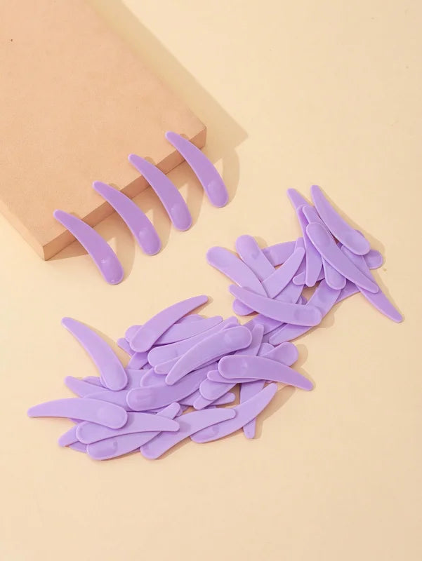 Disposable Crescent Face Mask Spatulas 50-Pack for Skincare Application