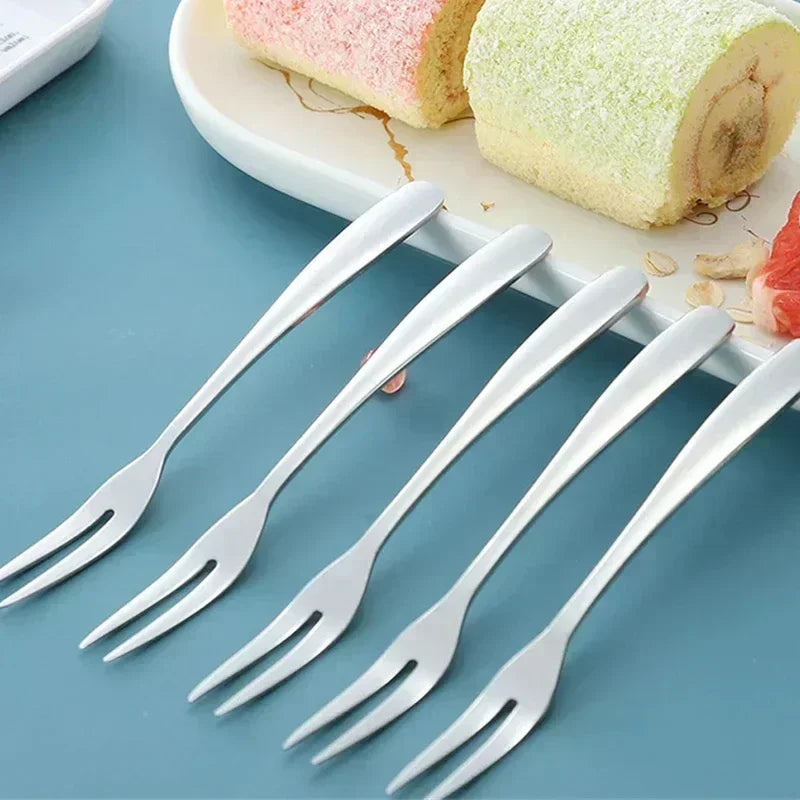 13cm Stainless Steel Fruit Forks Set - Small Dessert Snack Cake Forks for Parties and Cafeterias