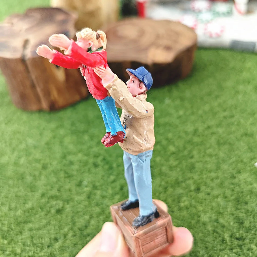 Miniature Figurines Sculpture for Holiday Decor Handicraft Gift Desk Ornament