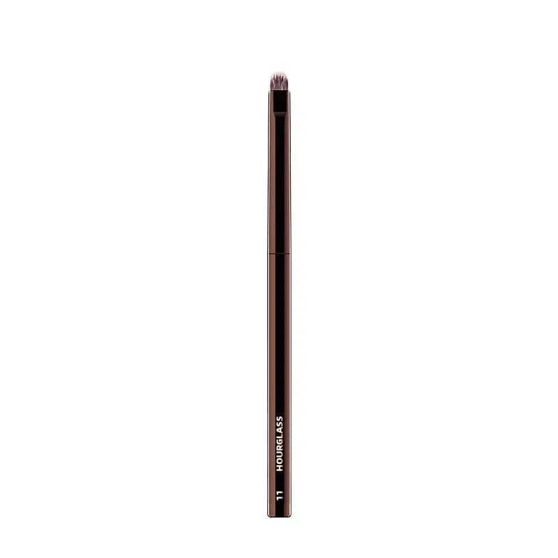 Eye Makeup Brush No.11 Eyetail Smudge Brush - Soft Skin-Friendly Fiber Hair