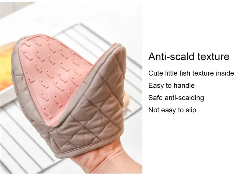 Fish-Shaped Silicone Oven Gloves Anti-Scald Kitchen Heat-Resistant Gloves