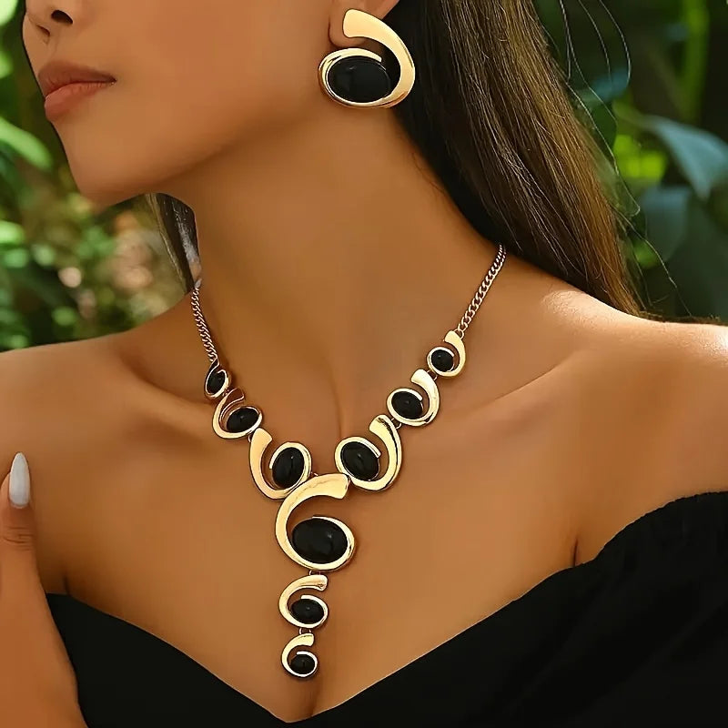 Elegant Vintage Jewelry Set for Women with Rhinestone Necklace and Earrings - Bridal Wedding Party Accessory