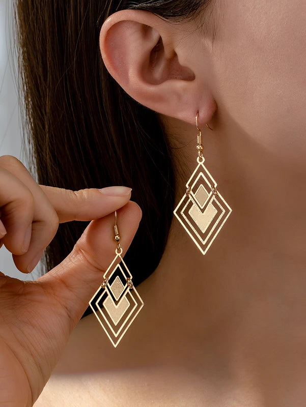 Summer Hollow Diamond-Shaped Earrings - Fashionable Jewelry Accessory