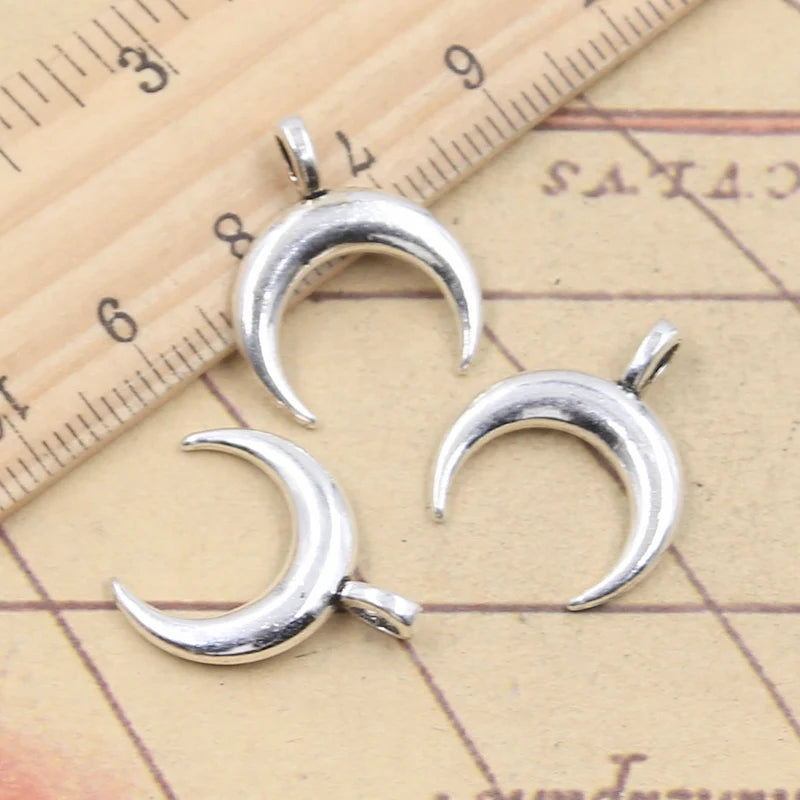 20pcs Moon Charms 21x17mm Tibetan Bronze Silver Pendants for Jewelry Making