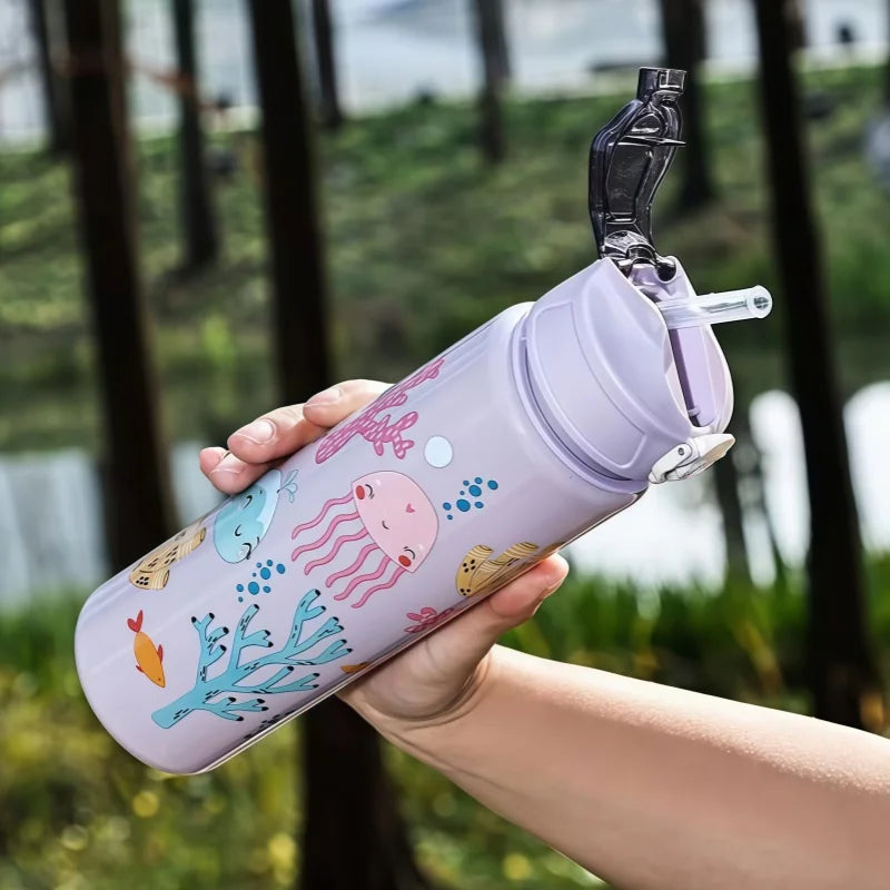 750ml Kids Water Bottle with Silicone Straw Leakproof Summer Sippy Cup
