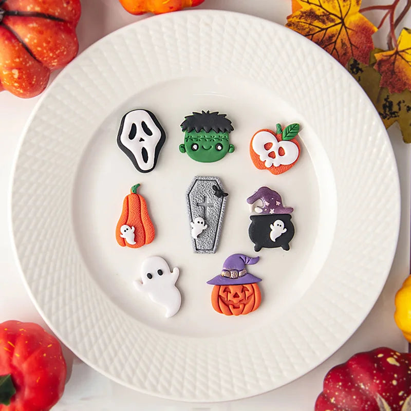 Halloween Cartoon Clay Cutter Mold Pumpkin Skull Shape DIY Jewelry Craft Tool