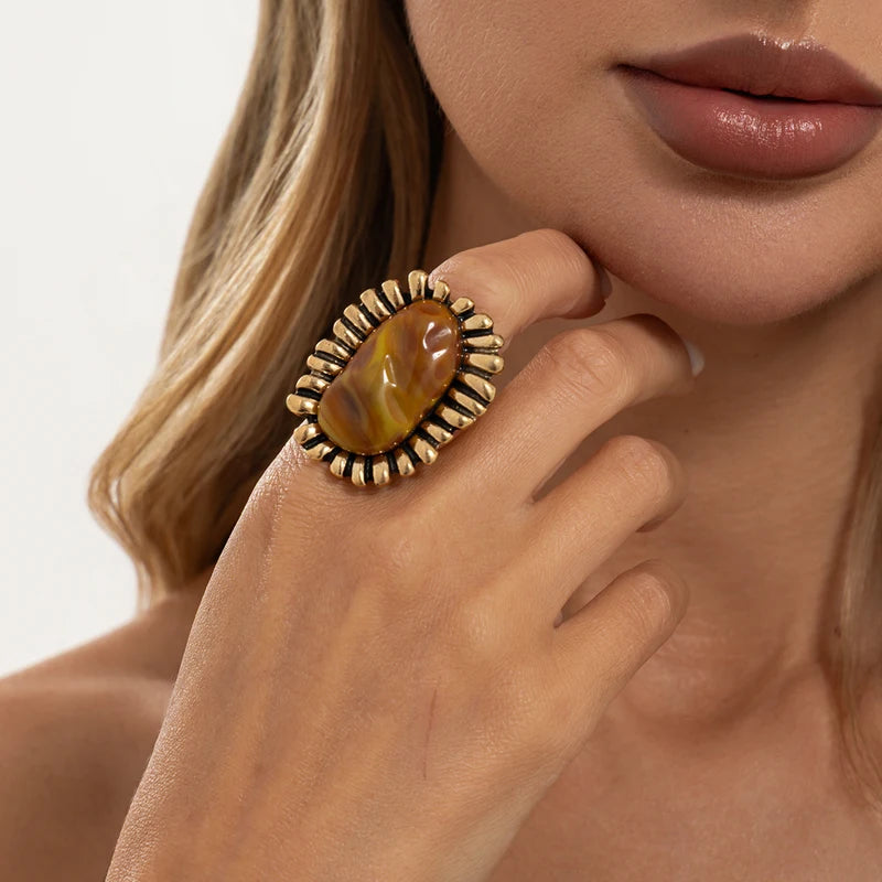 Vintage Resin Sunflower Chunky Ring for Women - Irregular Charm Jewelry