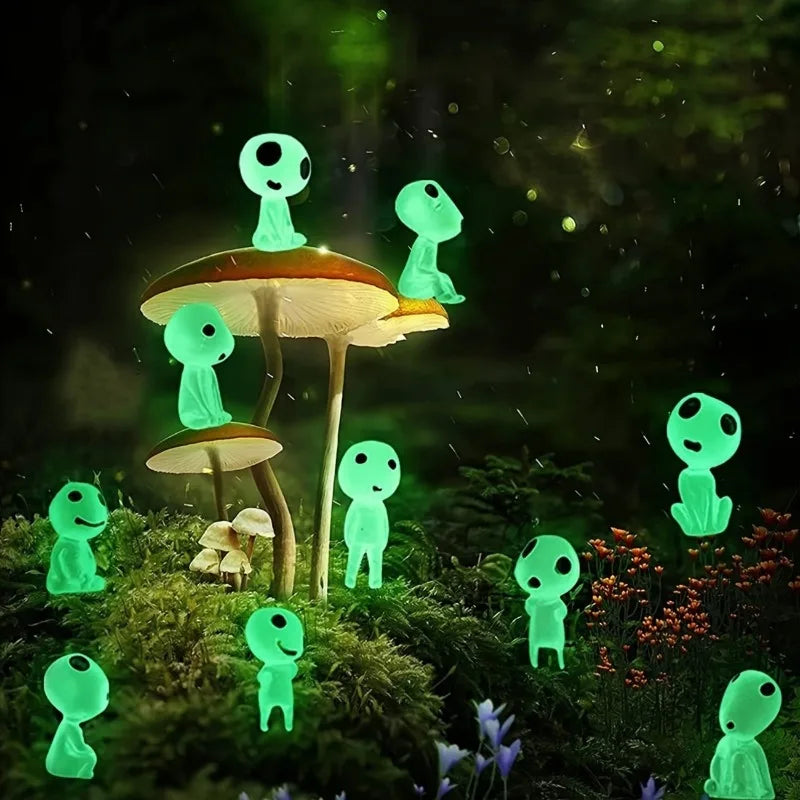 10pcs Luminous Resin Ghost Figures for Aquarium and Halloween Decor - Miniature Alien Crafts