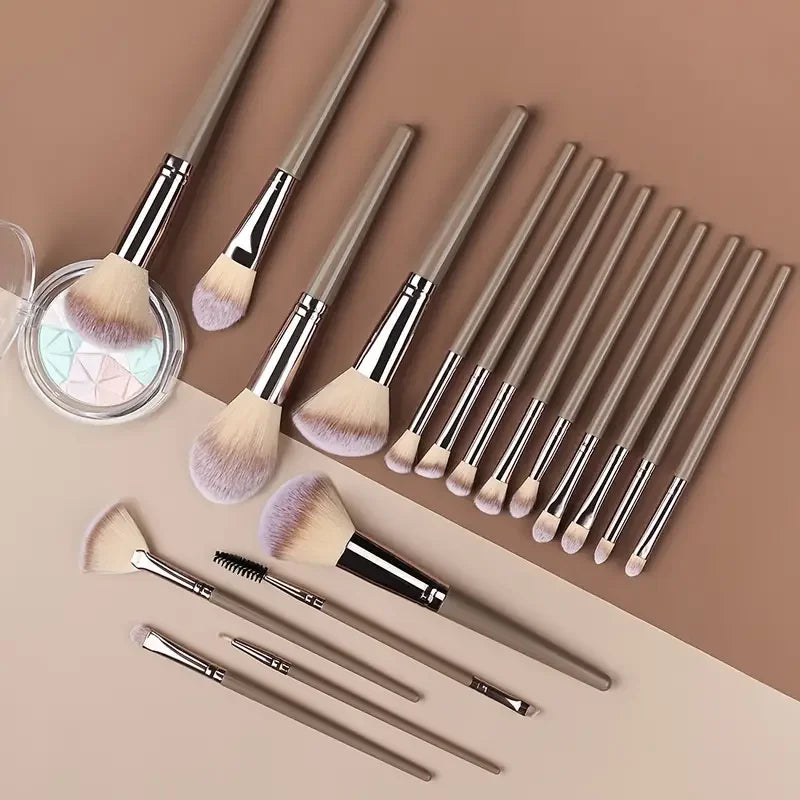 Professional Makeup Brush Set 3-20 Pcs Hypoallergenic Face & Eye Brushes
