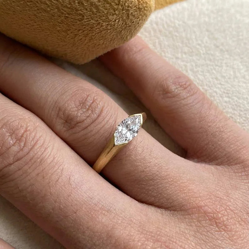 925 Sterling Silver Wedding Bands for Women - Elegant Marquise Zirconia Ring Set
