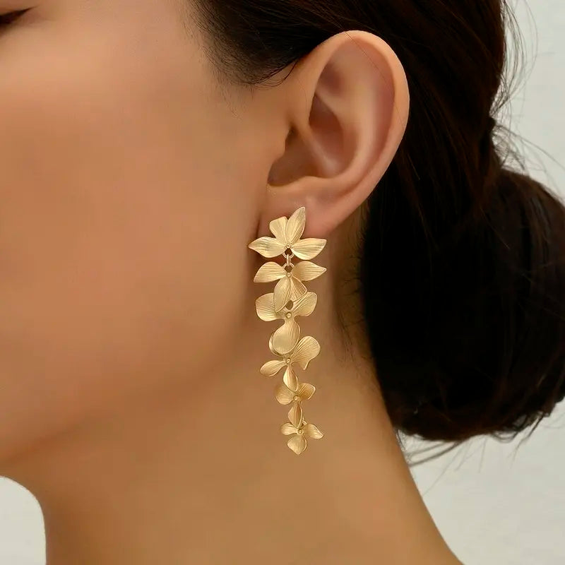 Gold Metal Leaf Flower Drop Earrings for Women - Vintage Dangle Jewelry Gift