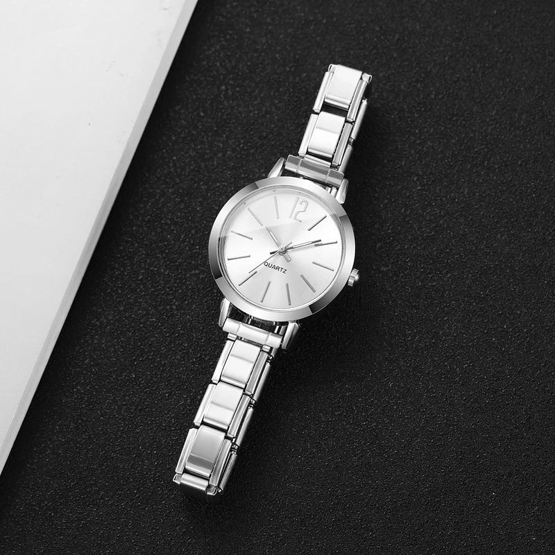 Women's Casual Analog Quartz Wristwatch with Alloy Strap - Arabic Dial