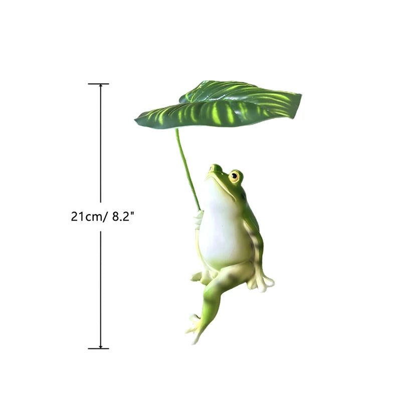 Resin Frog Garden Ornament Large Outdoor Lawn Decor Gift for Patio and Courtyard