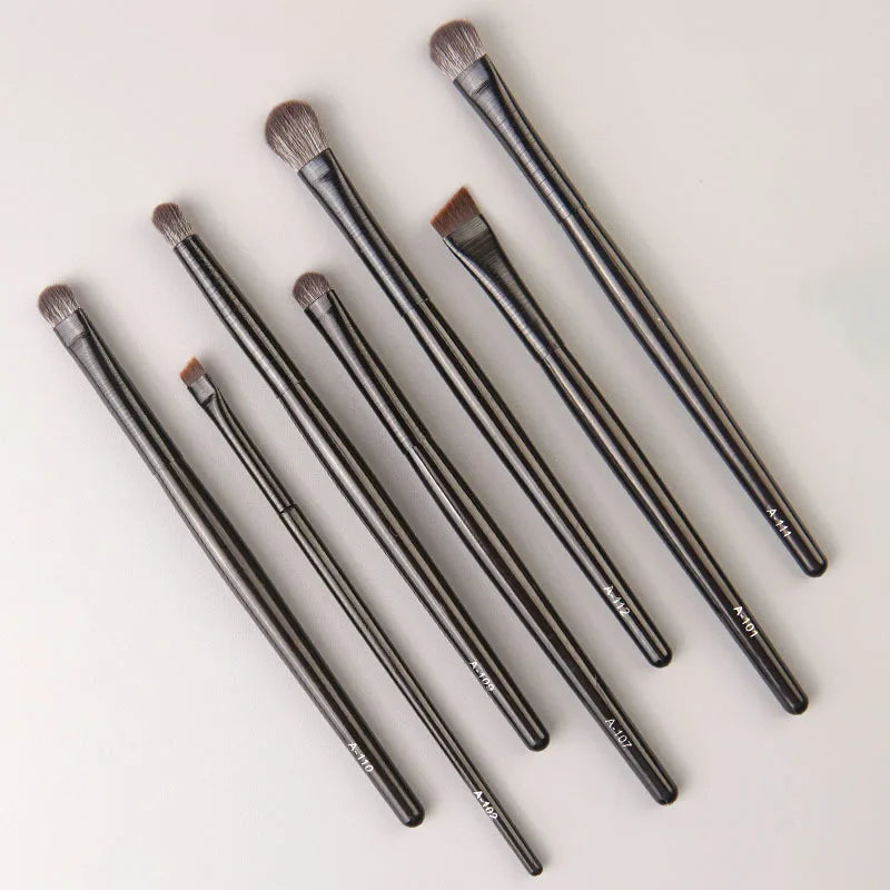 Professional Makeup Brush Set with Eye Shadow, Powder, Foundation & Blush Tools