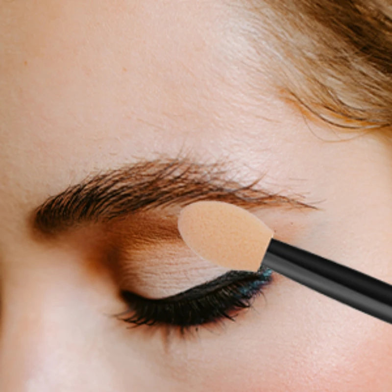 Disposable Dual-Side Eye Shadow Sponge Applicators with Container - Makeup Brushes Set