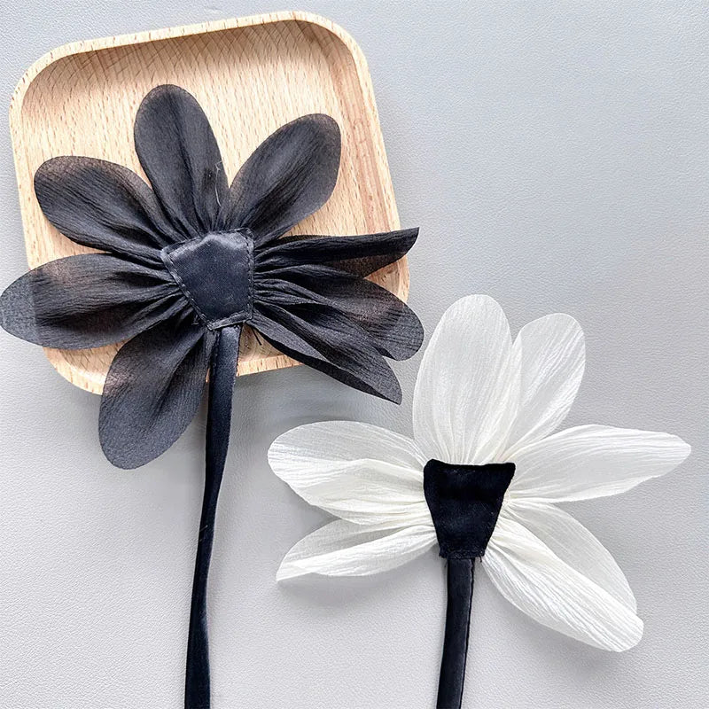 2Pcs Fabric Flower Brooch Pins for Women Handmade Wedding Party Gifts
