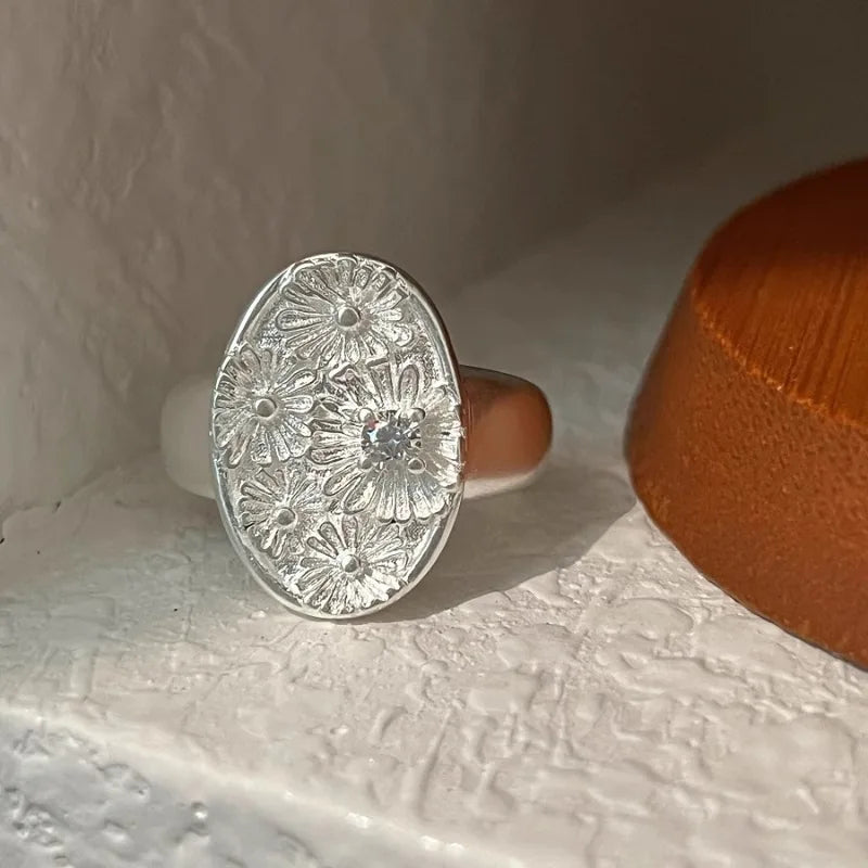 Vintage Daisy Flower Open Ring for Women Zircon Jewelry Gift Party Accessory