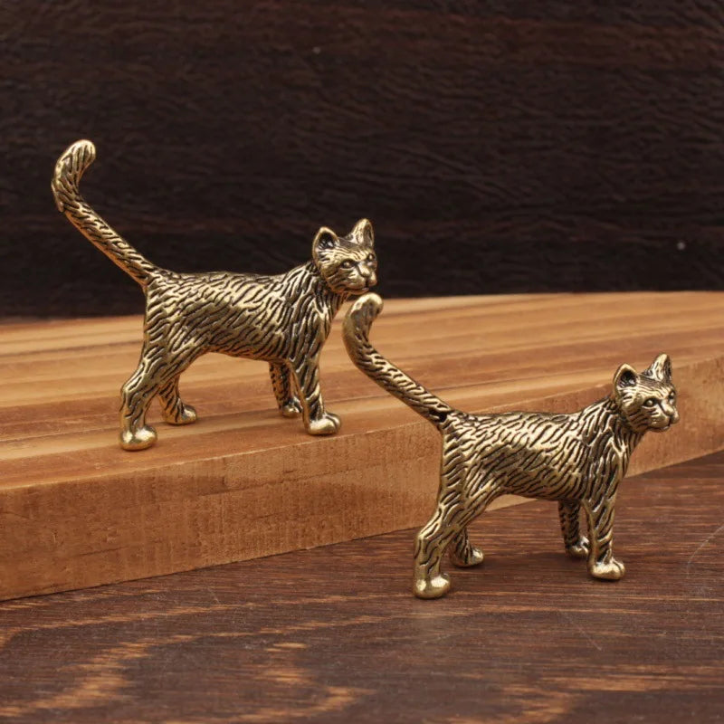 Retro Brass Cat Figurine Metal Animal Home Decor Cute Long-Tailed Cat Miniature Ornament
