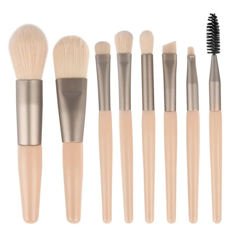 Set of 8 Soft Synthetic Makeup Brushes with Bag - Eye, Face, Foundation Tools