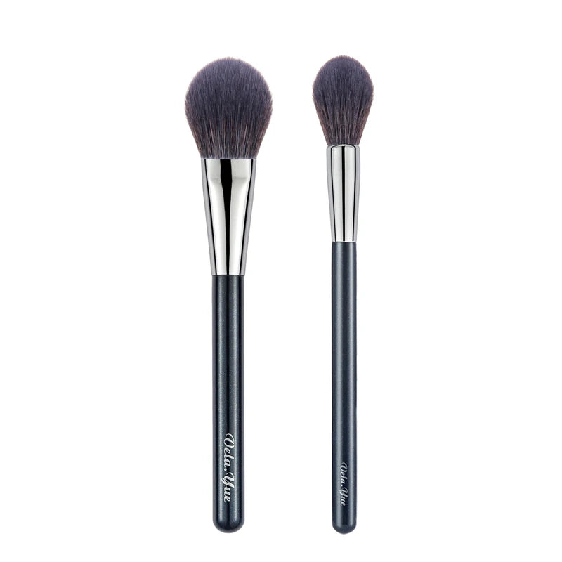 2-Piece Makeup Brush Set for Face Powder Blush Highlighter and Luminizer