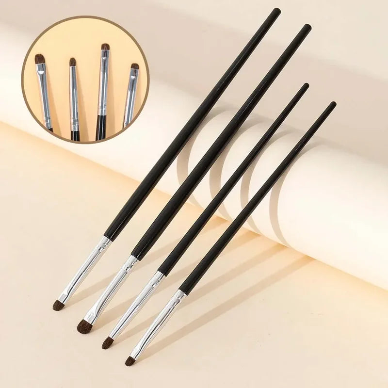 Detail Eyeliner Brush – Precise Eyelid and Eyeshadow Detailing Tool