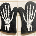 Halloween Horror Oven Mitt Glove - High Heat Resistant Baking Gift
