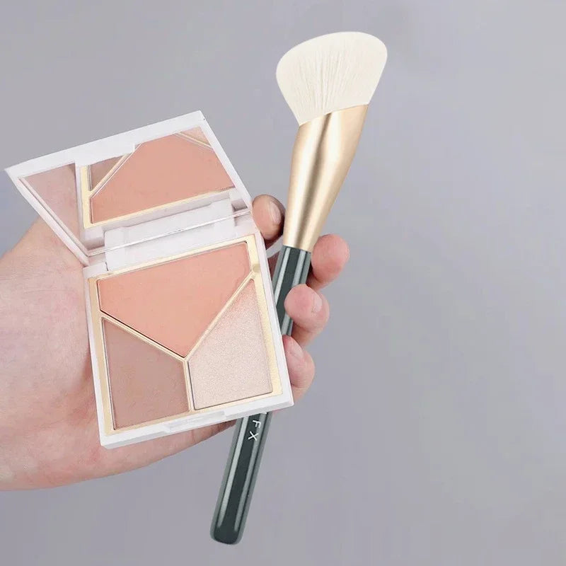 Large Fingertip Foundation Brush - Liquid Contour Makeup Tool